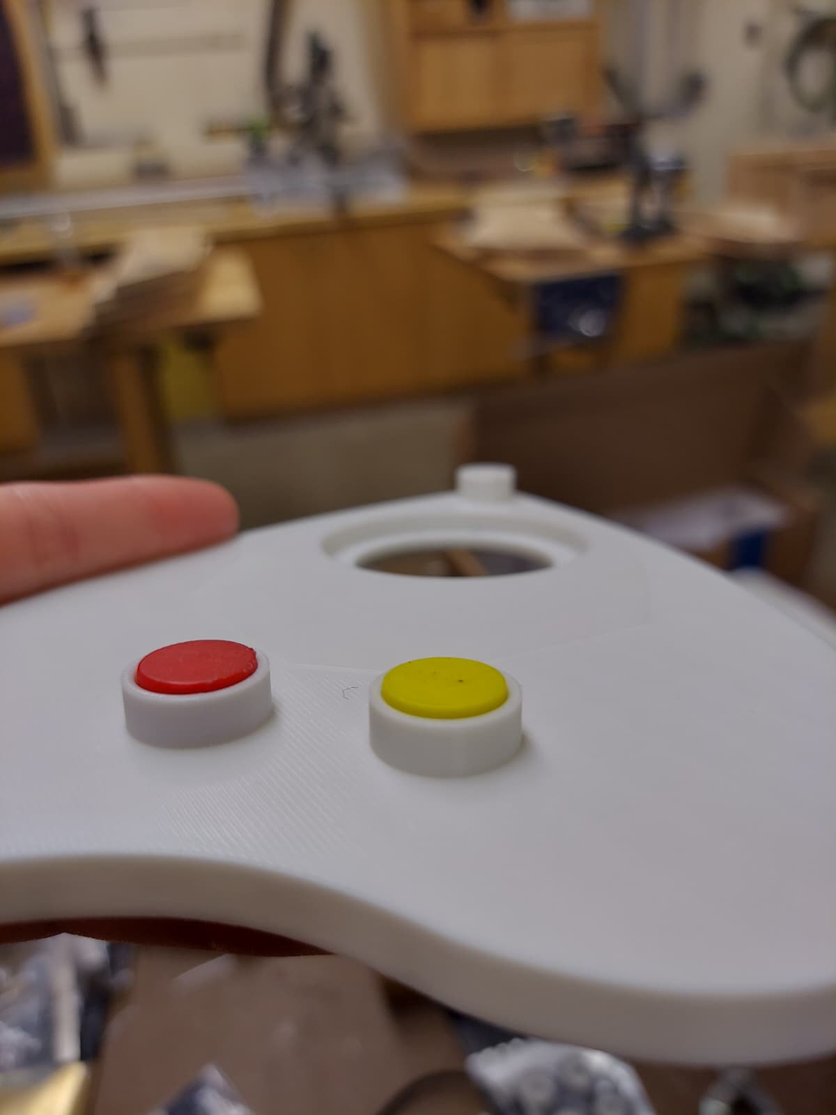 Underside of cursor with circular inserts